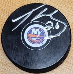 Autographed TYLER KENNEDY New York Islanders Hockey Puck