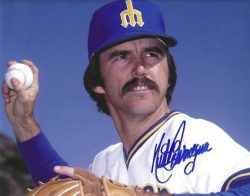 AUTOGRAPHED KURT BEVACQUA 8x10 Seattle Mariners photo