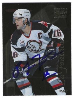 Autographed PAT LAFONTAINE Buffalo Sabres 1996-97 Pinnacle Zenith card #87