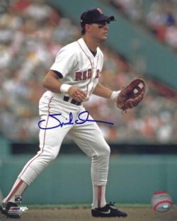 AUTOGRAPHED SPIKE OWEN 8X10 Boston Red Sox photo