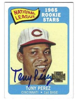 Autographed TONY PEREZ Cincinnati Reds 2001 Topps Archives Card