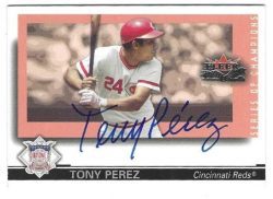 Autographed TONY PEREZ Cincinnati Reds 2002 Fleer Fall Classic Card