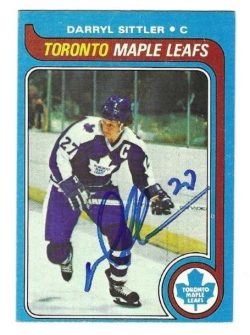 Autographed DARRYL SITTLER  Toronto Maple Leafs 1979-80 Topps Card