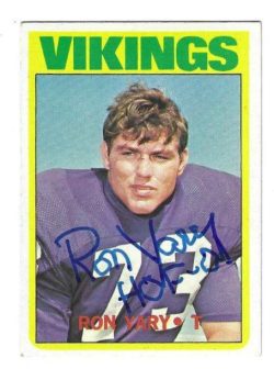 Autographed Ron Yary Minnesota Vikings 1972 Topps Rookie card #104