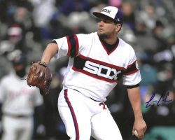 AUTOGRAPHED LUIS AVILAN 8x10 Chicago White Sox photo
