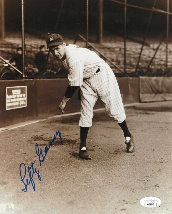 Autographed VERNON LEFTY GOMEZ New York Yankees Photos JSA