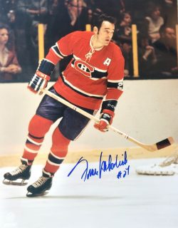 Autographed FRANK MAHOVLICH 11x14 Montreal Canadiens Photo