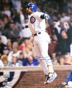 Autographed SAMMY SOSA Chicago Cubs 16x20 Photo Beckett Witness
