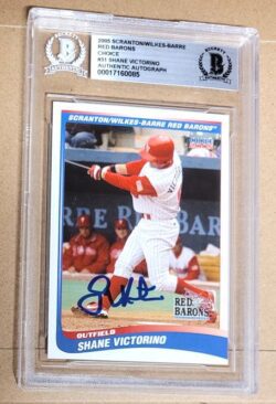 Signed 2005 Choice SHANE VICTORINO Red Barons Phillies Card #31 Beckett Slabbed