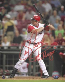 AUTOGRAPHED SEAN CASEY "the Mayor" 8X10 Cincinnati Reds photo