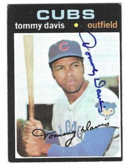 Autographed TOMMY DAVIS Chicago Cubs 1971 Topps Card