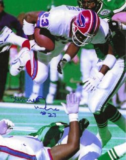 Autographed KENNETH DAVIS 8X10 Buffalo Bills Photo