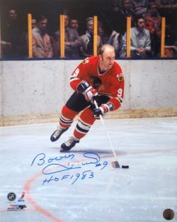 Autographed Bobby Hull 16x20 Chicago Blackhawks Photo with COA