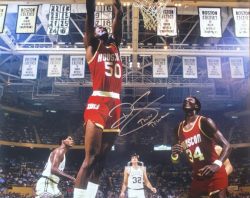 Autographed Ralph Sampson 16x20 Houston Rockets Photo