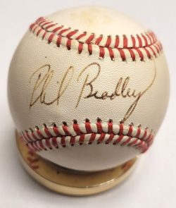 Autographed PHIL BRADLEY Official National League Baseball