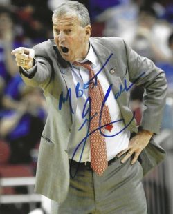 Autographed 8X10 JIM CALHOUN UCONN HUSKIES photo