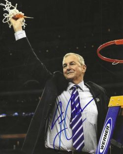 Autographed 8X10 JIM CALHOUN UCONN HUSKIES photo