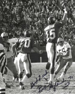 AUTOGRAPHED BOB HYLAND 8X10 New York Giants Photo