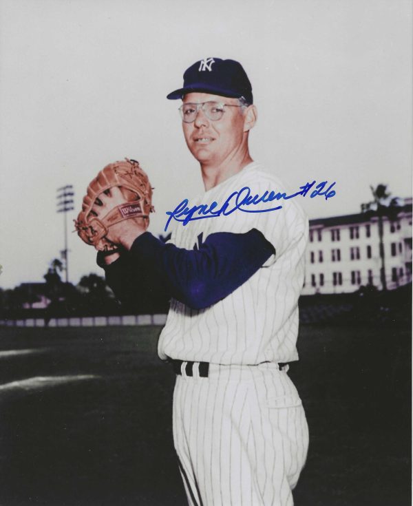AUTOGRAPHED RYNE DUREN 8x10 New York Yankees Photo
