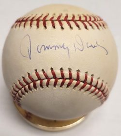 Autographed TOMMY DAVIS Official American League Baseball