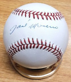 Autographed JOSE MORENO Official National League Baseball