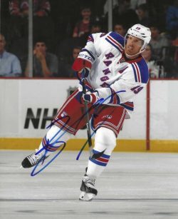 Autographed BRAD RICHARDS 8X10 New York Rangers Photo