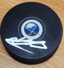 Autographed JIRI KULICH Buffalo Sabres Hockey Puck