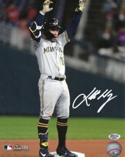 AUTOGRAPHED KOLTEN WONG 8X10 Milwaukee Brewers Photo