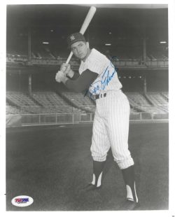AUTOGRAPHED DOC EDWARDS 8x10 New York Yankees Photo PSA/DNA