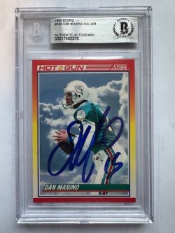 Signed Dan Marino Miami Dolphins 1990 Score FB Card BAS Beckett slabbed
