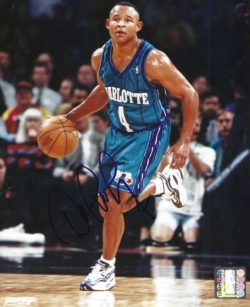AUTOGRAPHED DAVID WESLEY 8x10 Charlotte Hornets Photo