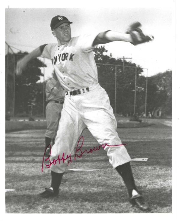 AUTOGRAPHED BOBBY BROWN 8X10 New York Yankees Photo