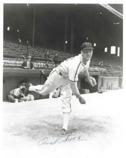 AUTOGRAPHED ORVAL GROVE 8X10 Chicago White Sox Photo