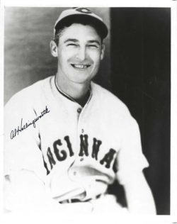 AUTOGRAPHED AL HOLLINGSWORTH 8X10 Cincinnati Reds Photo