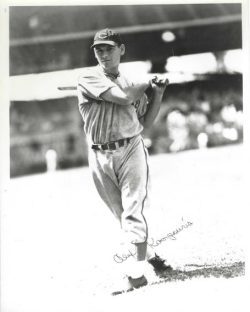 AUTOGRAPHED ALEX KAMPOURIS 8X10 Cincinnati Reds Photo