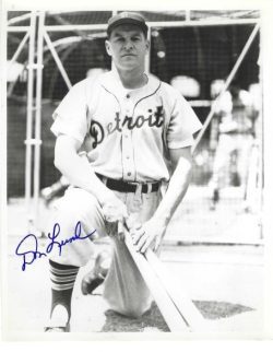 AUTOGRAPHED DON LUND 8x10 Detroit Tigers Photo
