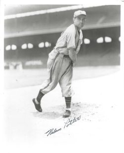 AUTOGRAPHED NELSON POTTER 8X10 St. Louis Browns Photo