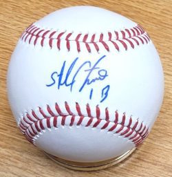 Autographed STARLIN CASTRO Official Major League Baseball