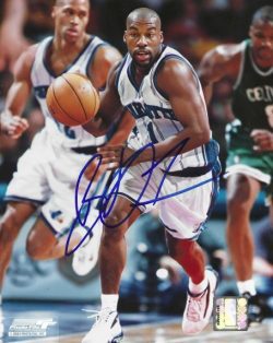 AUTOGRAPHED BARON DAVIS 8x10 Charlotte Hornets Photo