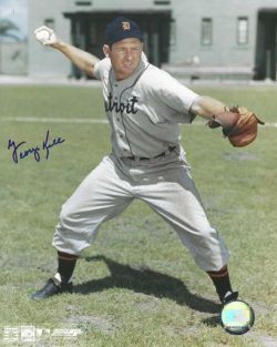 Autographed GEORGE KELL 8x10 Detroit Tigers Photo
