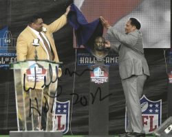Autographed WILLIE ROAF "HOF 2012" 8X10 Kansas City Chiefs Photo