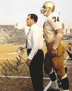 Autographed KEVIN HARDY 8x10 Notre Dame Photo