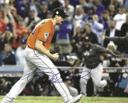 AUTOGRAPHED CHARLIE MORTON 8X10 Houston Astros Photo