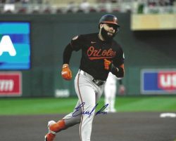AUTOGRAPHED EMMANUEL RIVERA 8X10 Baltimore Orioles Photo