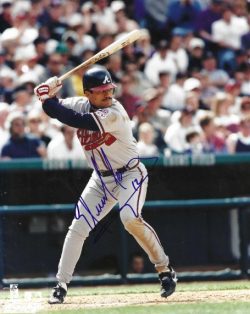 AUTOGRAPHED EDDIE PEREZ 8x10 Atlanta Braves Photo