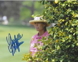 Autographed MICHELLE McGANN 8x10 LPGA Tour Photo