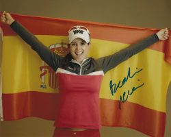 Autographed BEATRIZ RECARI 8x10 LPGA Tour Photo