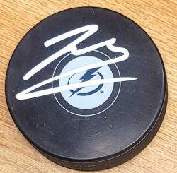 AUTOGRAPHED BRANDON HAGEL Tampa Bay Lightning Hockey Puck