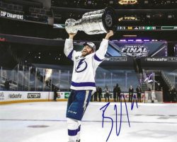 Autographed BRAYDEN POINT 8X10 Tampa Bay Lightning Photo