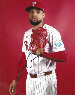 Autographed JOSE CUAS 8x10 Philadelphia Phillies Photo
